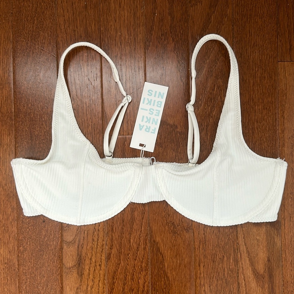 Frankie’s bikini top